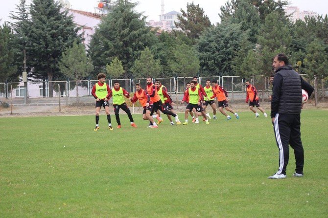 Tokatspor, Aydınspor Maçı İle Çıkış Yapmak İstiyor