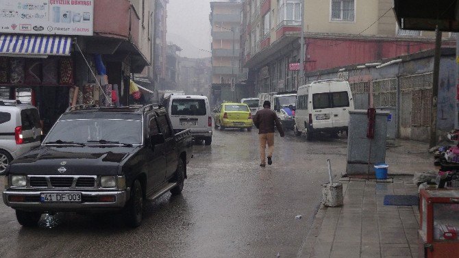 Doğubayazıt’ta ‘Asitli Yağmur’ Endişesi