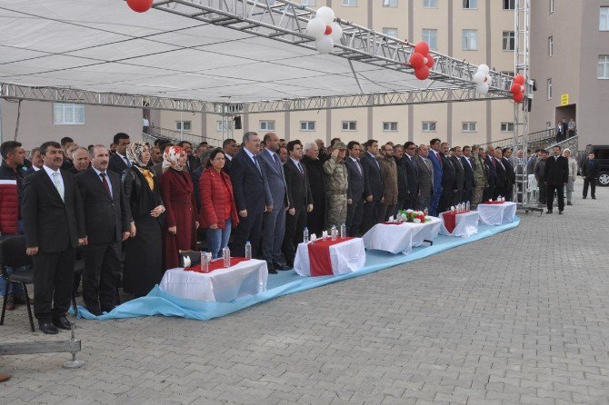 Eleşkirt’te Toplu Okul Açılışı