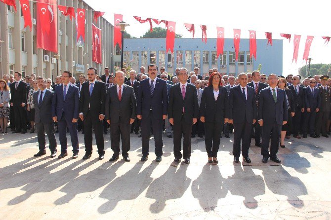 Bakan Yılmaz, Aydın’da Cumhuriyet Bayramı Kutlamalarına Katıldı