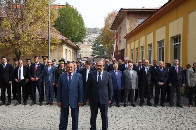 Bayburt’ta Cumhuriyet’in 93. Yıldönümü Kutlanıyor