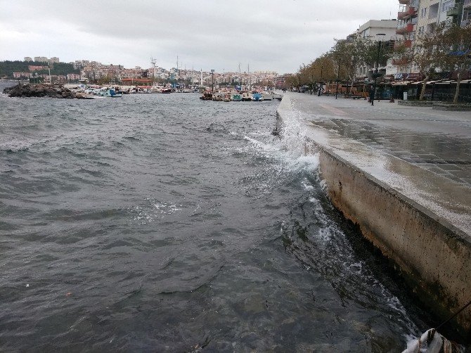 Ada Seferlerine Fırtına Engeli