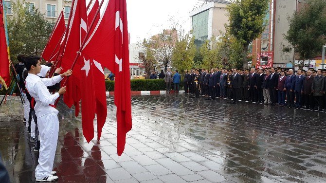 Van’da Cumhuriyet Bayramı Kutlamaları Başladı