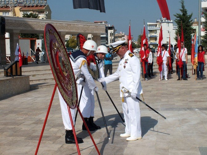 Didim’de 29 Ekim Çelenk Koyma Töreni