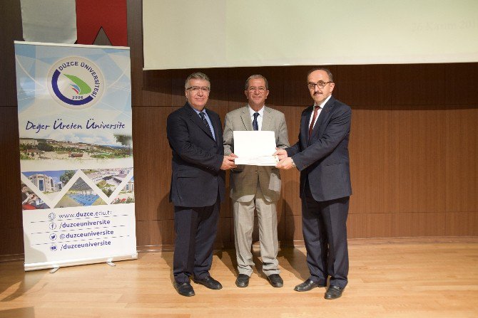 Cumhuriyetin Kazanımları Konferansı Yapıldı