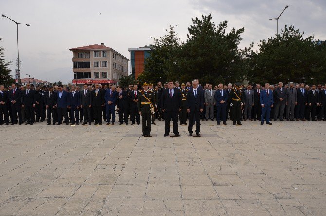 Erzincan Da Cumhuriyet Bayramı Törenleri Başladı