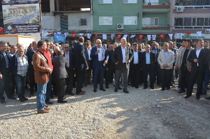 Torbalı’da 512 Metrekarelik Sosyal Marketin Temeli Atıldı