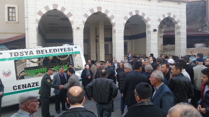 Kıbrıs Gazisi Tosyalı Mehmet Çilek Hayatını Kaybetti