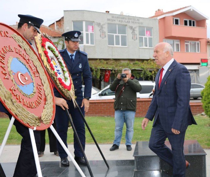 Marmaraereğlisi’nde 29 Ekim Cumhuriyet Bayramı Çelenk Sunma Töreni