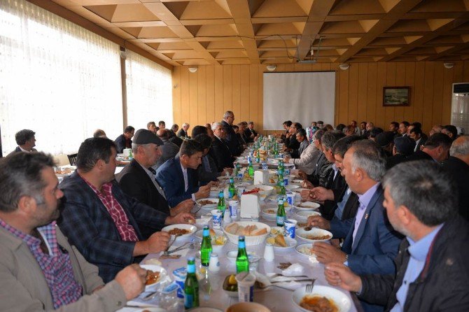 Ahmet Hamdi Nayir: Muhtarlar Demokrasinin Özü