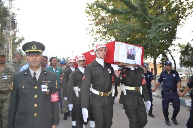 Osmaniye Şehidini Son Yolculuğuna Uğurladı