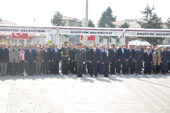 Bozüyük’te 29 Ekim Cumhuriyet Bayramı Kutlamaları Başladı