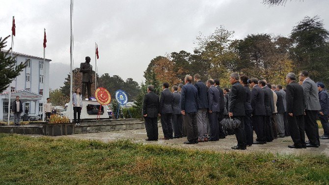 Tatvan’da Cumhuriyet Bayramı Kutlamaları Başladı