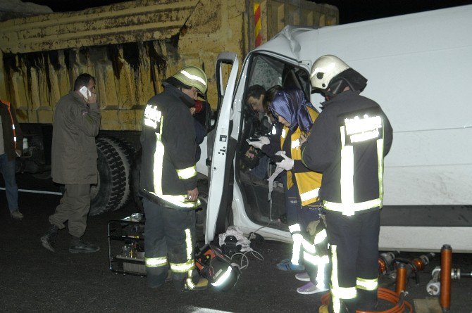 Tekirdağ’da Minibüs İle Kamyon Çarpıştı: 1 Ölü