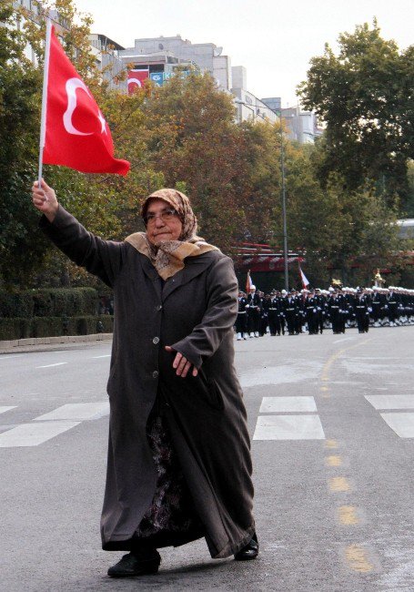 Cumhuriyet Bayramı Geçit Töreni