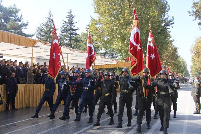 Malatya’da Cumhuriyet Bayramı Coşkusu