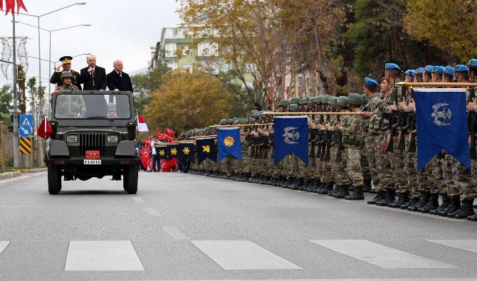 Erzurum’da 29 Ekim Cumhuriyet Bayramı Coşkuyla Kutlandı