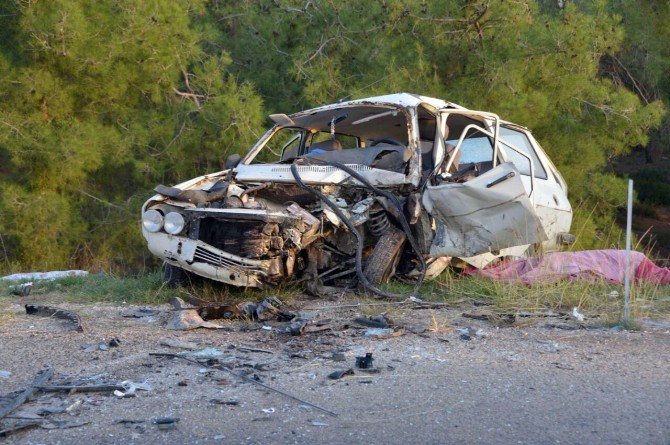 Adana’da Trafik Kazası: 2 Ölü