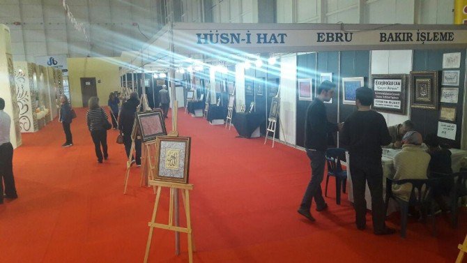 Fuarda Hüsn-i Hat Ve Bakır İşleme Sergisi Açıldı