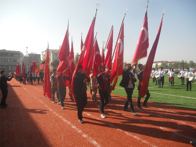 Gölbaşı İlçesinde 29 Ekim Cumhuriyet Bayramı Kutlandı