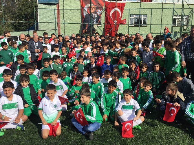 Gazeteciler, 29 Ekim Cumhuriyet Bayramı Futbol Turnuvasına Katıldı