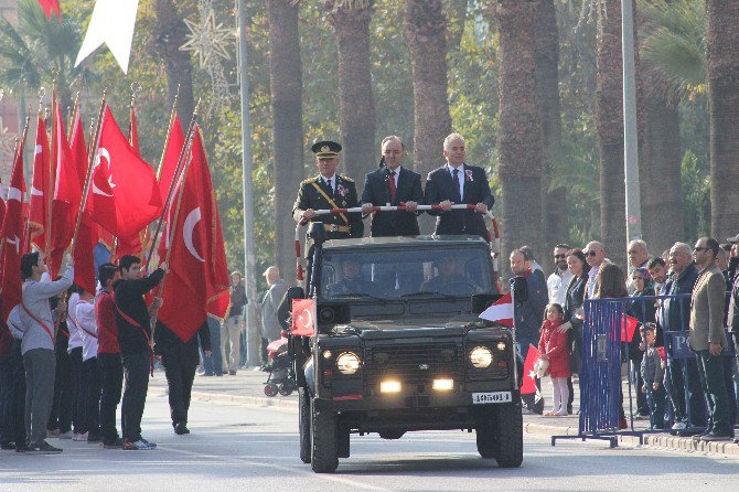 Denizli’de Cumhuriyet Bayramı Coşkusu