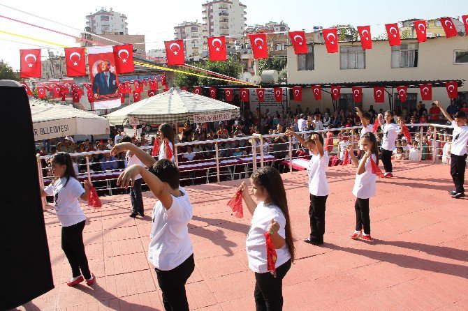 Osmaniye İlkokulu’nda Cumhuriyet Coşkusu