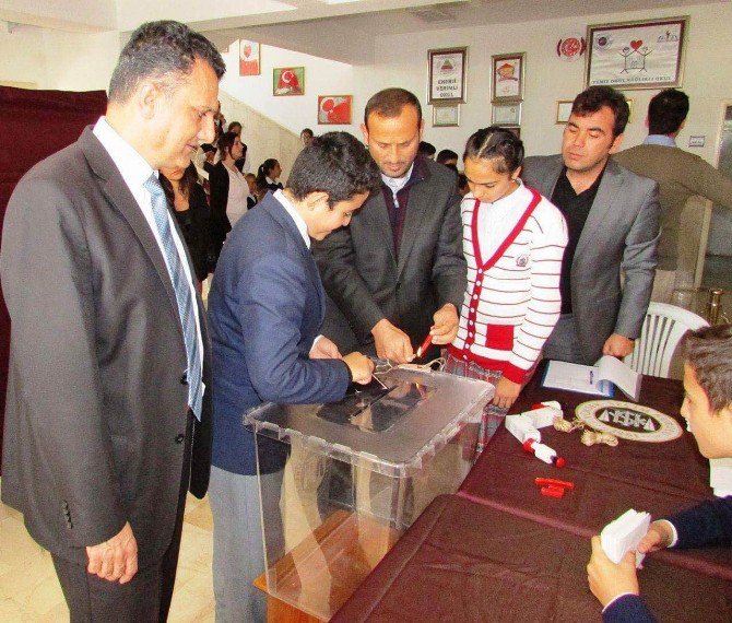 Haymana’da Öğrenciler Demokrasi Işığında, Sandık Başında