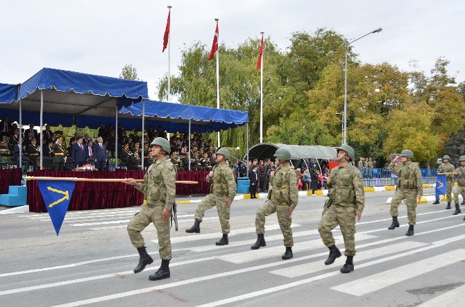 Erzincan Da Cumhuriyet Bayramı Sevinci