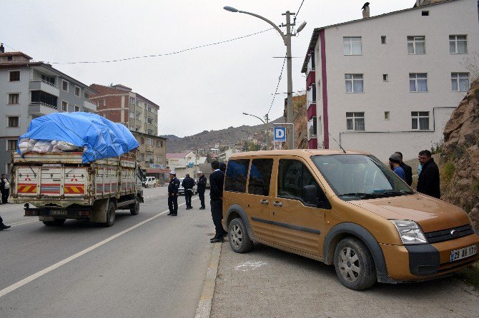 Gümüşhane’de Trafik Kazası: 2 Yaralı