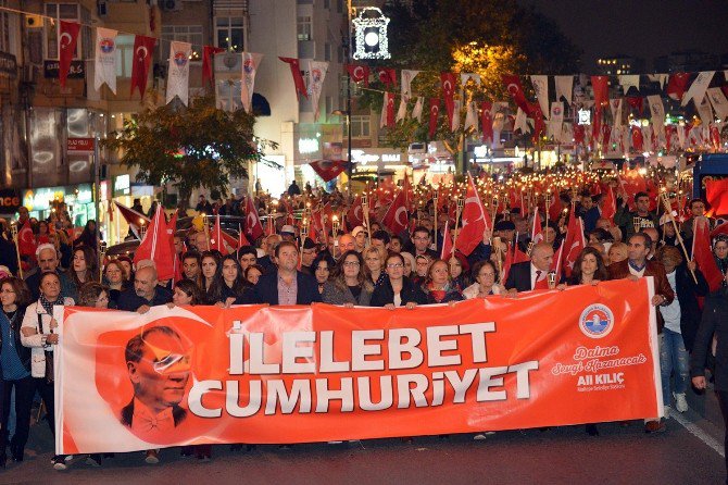 Maltepe’de Cumhuriyet Bayramı Gümbür Gümbür Kutlandı