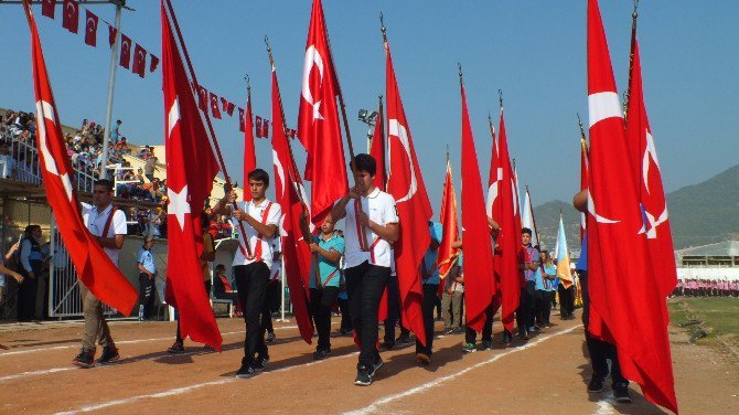 Anamur’da Cumhuriyet Bayramı Kutlandı