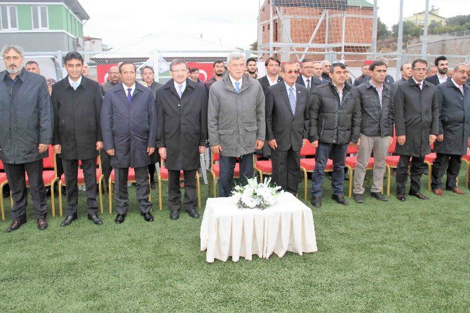 Salih Gün Futbol Sahasının Tanıtımı Yapıldı