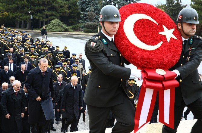 Devletin Zirvesi Anıtkabir’i Ziyaret Etti