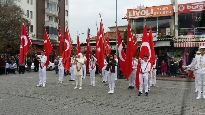 Cumhuriyet’in Kuruluşunun 93. Yıldönümü Ve Cumhuriyet Bayramı Gediz’de Törenlerle Kutlandı