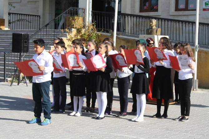 Uçhisar’da 29 Ekim Cumhuriyet Bayramı Coşkuyla Kutlandı