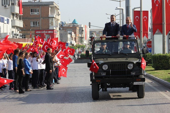 Osmaniye’de 29 Ekim Cumhuriyet Bayramı Kutlandı