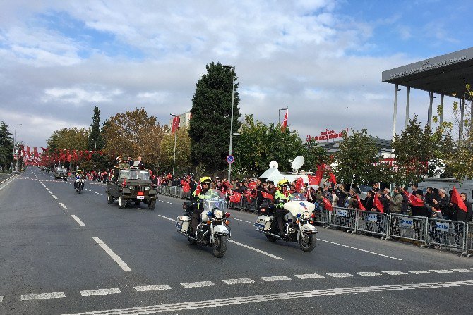 Vatan Caddesi’nde 29 Ekim Coşkusu