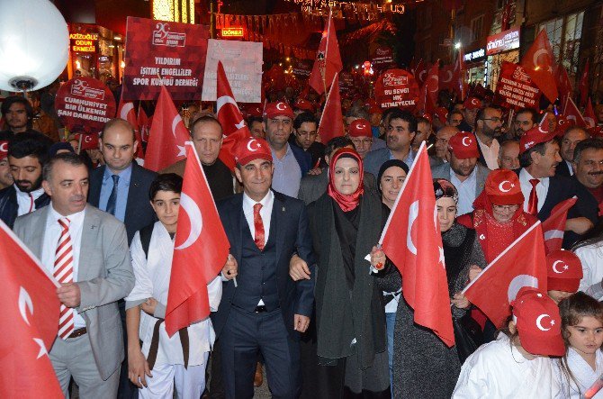 Yıldırım’dan, Cumhuriyet’in 93. Yılına Yakışır Kutlama