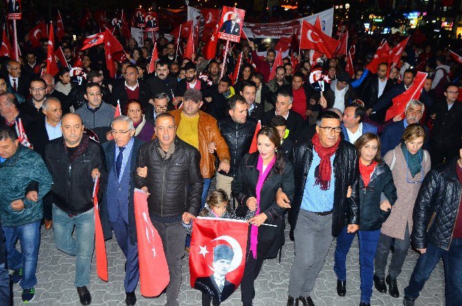 Ataşehir’de 29 Ekim Coşkusu