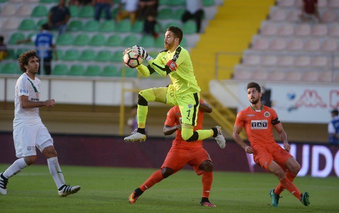 Harun Tekin, 281 Dakikadır Gol Yemiyor