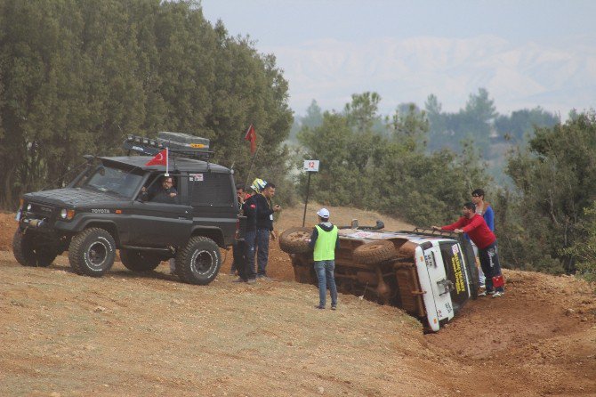 Off-road Severler Merkezefendi Pistinde Buluştu