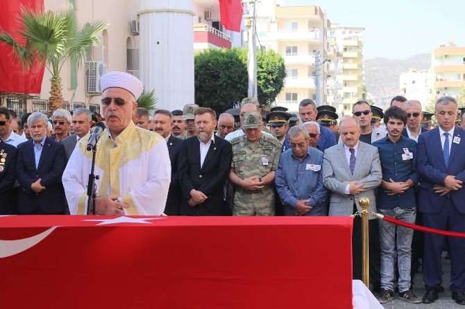 Silifke, Şehidini Gözyaşlarıyla Uğurladı