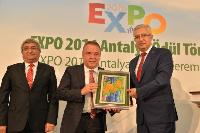 Expo 2016’nın 1.si Konyaaltı Belediyesi Oldu