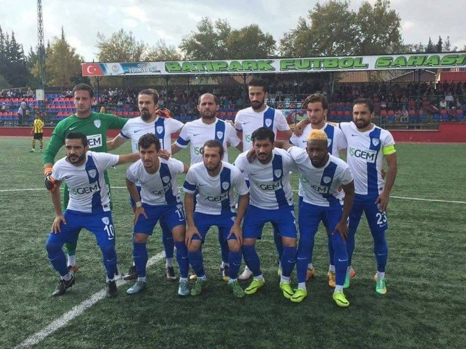 Haftayı 3 Puanla Kapatan Yeşilyurt Belediyespor Liderlik Koltuğuna Oturdu