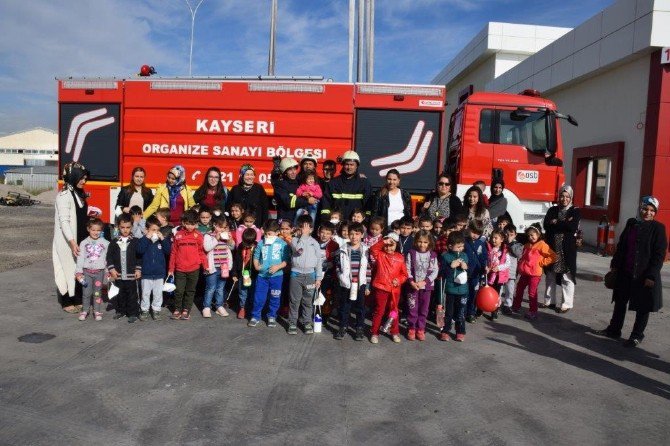 Anaokulu Öğrencileri Osb İtfaiye Müdürlüğünü Ziyaret Etti