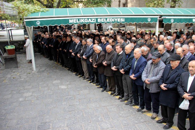 Ak Parti Melikgazi Belediye Meclis Üyesi Mehmet Savruk’un Acı Günü