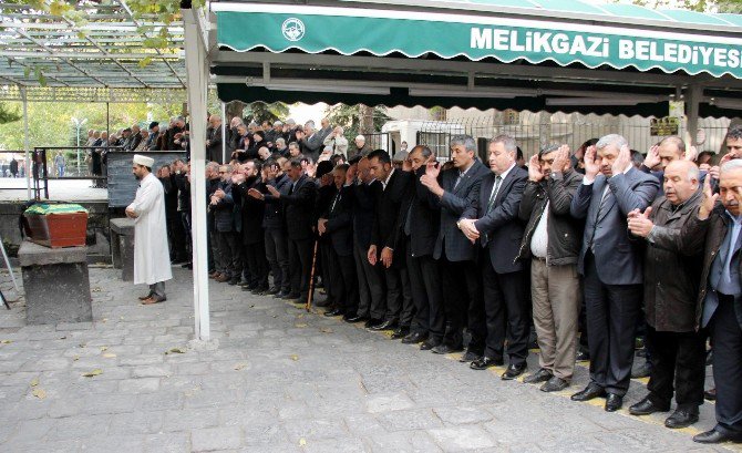 Ak Parti Melikgazi Belediye Meclis Üyesi Mehmet Savruk’un Acı Günü