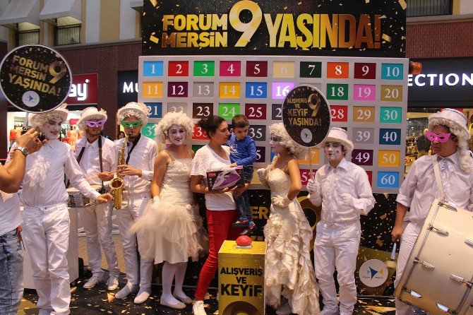 Forum Mersin 9. Yaşını Büyük Bir Coşkuyla Kutladı