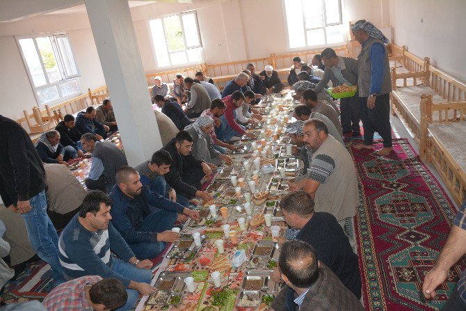 Trafik Kazasında Yaralanan 19 Öğrenci Taburcu Oldu